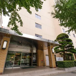 레이센카쿠 에키마에 3*, 후쿠오카 일본